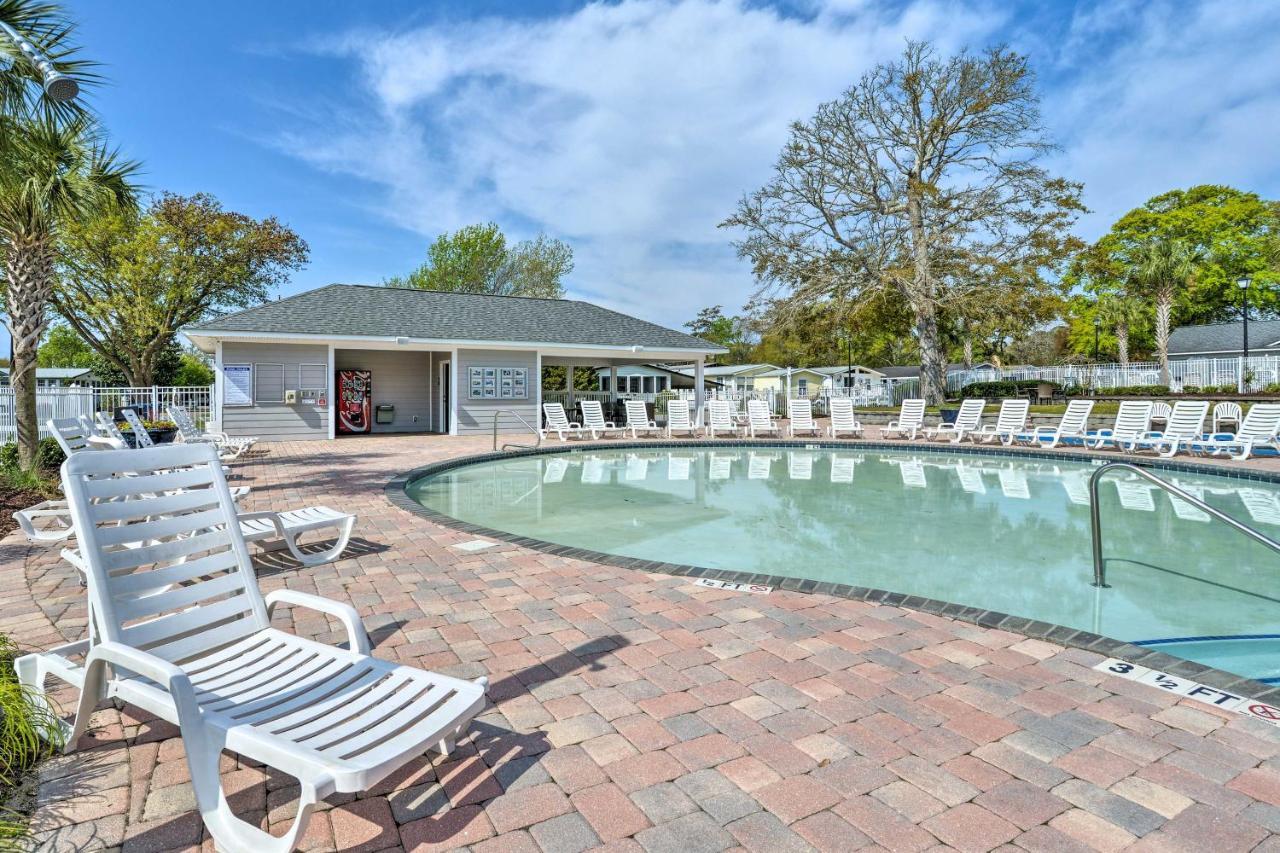Charming Bermuda Bay Hideaway With Game Room! マートルビーチ エクステリア 写真