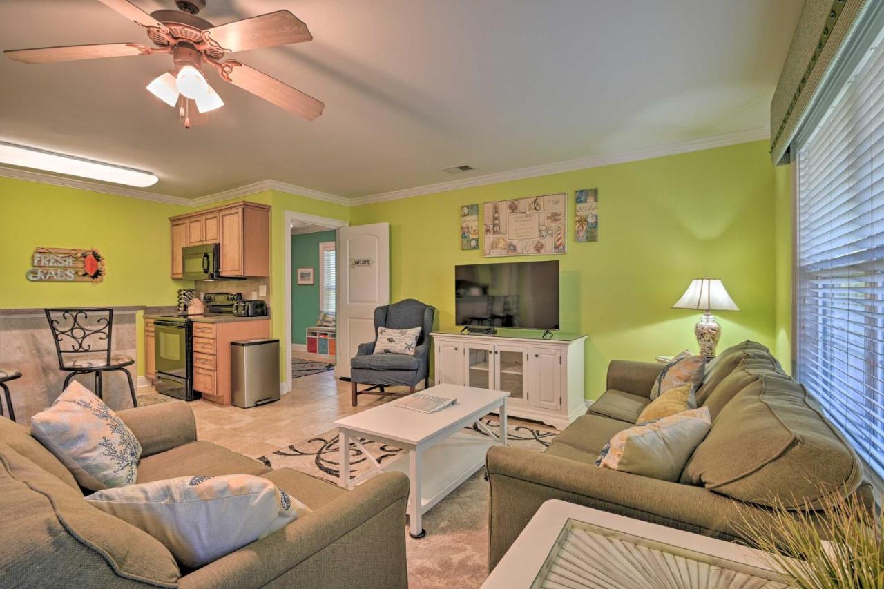 Charming Bermuda Bay Hideaway With Game Room! マートルビーチ エクステリア 写真